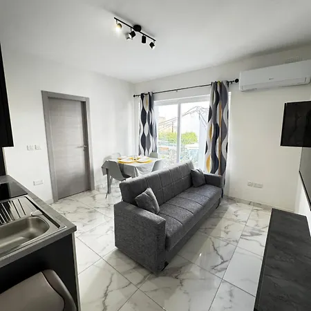 Bright 3 Bedroom In * Gzira