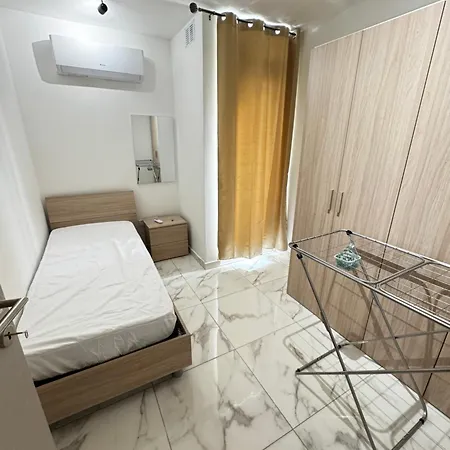 Bright 3 Bedroom In * Gzira